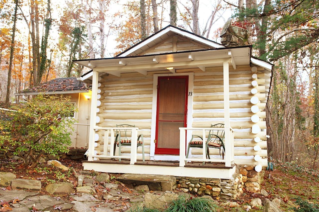 The Pines Cottages Woodfin Exterior foto